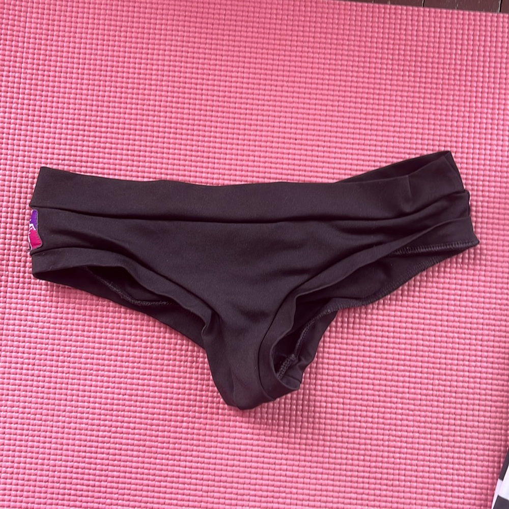 Bad Kitty Pole Fit Scrunch Butt Shorts